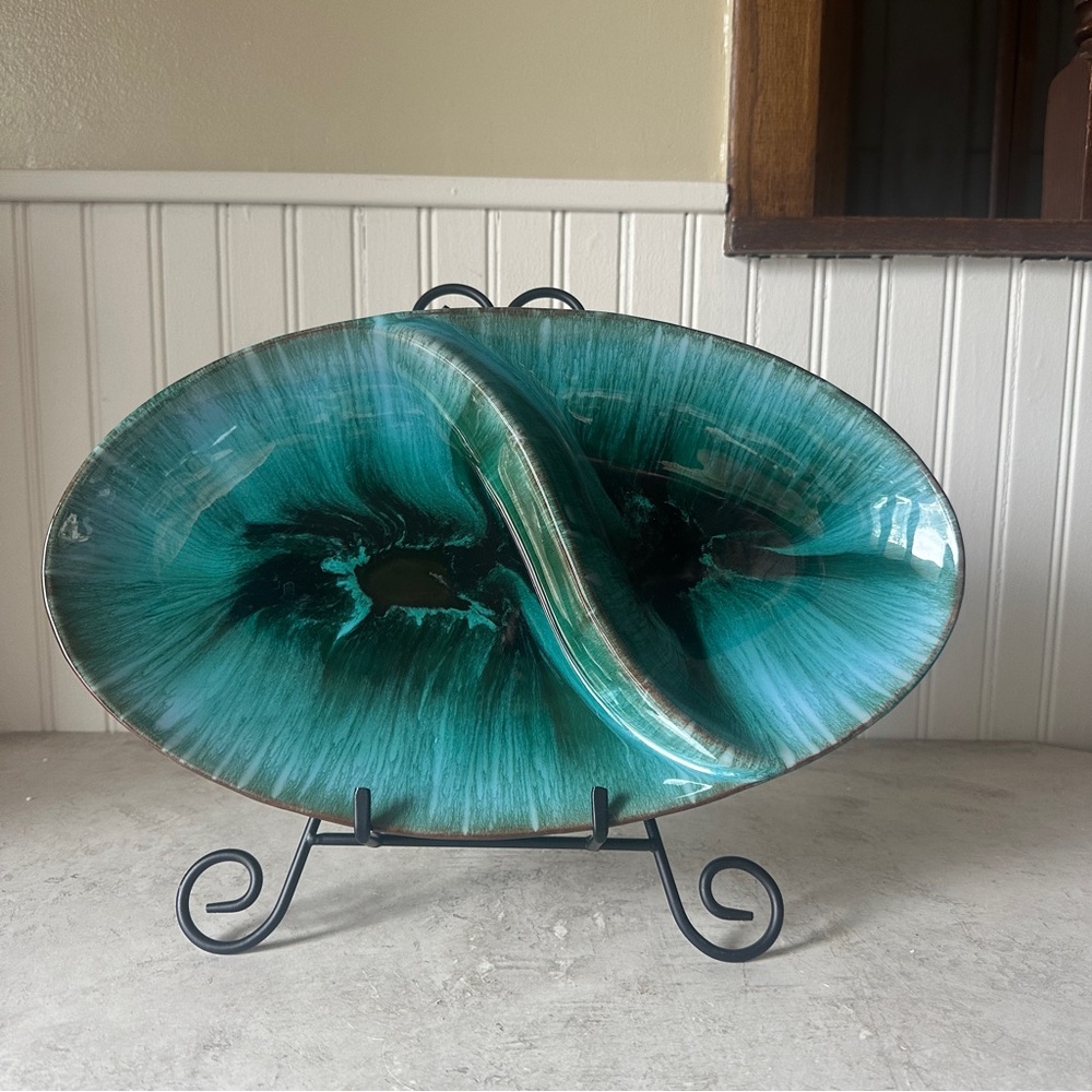 Blue Mountain Pottery BMP Canada Large 15” Oval Divided Platter Serving Dish VTG